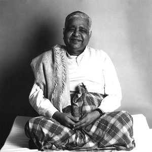 S. N. Goenka のアバター