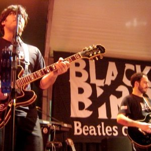 'Black Bird Band'の画像