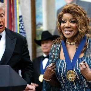 Gloria Gaynor のアバター