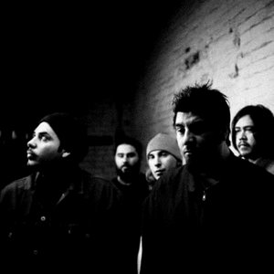 Bands similar to outlet system of a down
