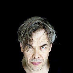 Hannu Lintu 的头像