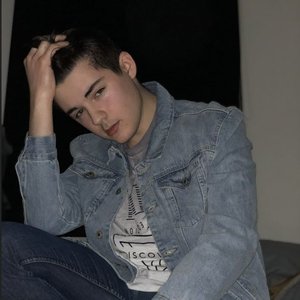 Bradley Peck 的头像
