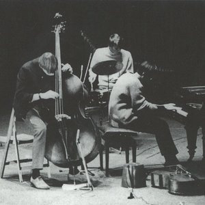 Svein Finnerud Trio のアバター