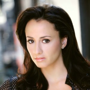 Shana Blake Hill 的头像