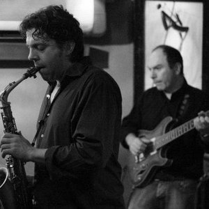 Christian Brewer Quintet 的头像