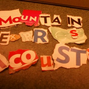 “Mountain Express Acoustic LIVE @ Awendaw Green”的封面