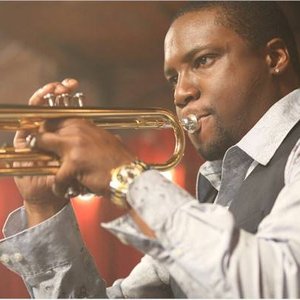 Delmond Lambreaux 的头像