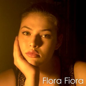 Flora Fiora 的头像