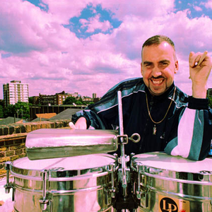 Jimmy le M & La Clave de Londres photo provided by Last.fm