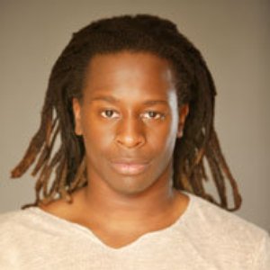 Mola Adebisi 的头像