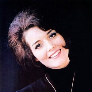 JULIA ROGERS 的头像