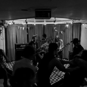 Cheerleader Roadkill のアバター