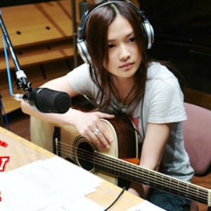 YUI - Again (Opening Song) のアバター
