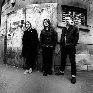 Feeder photo provided by Last.fm