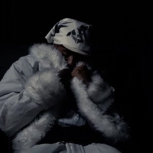 Midnightatnine 的头像