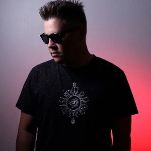 Bondarev 的头像