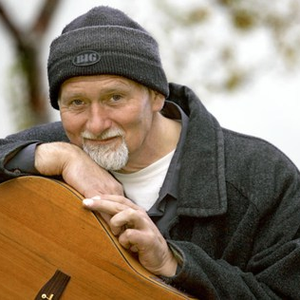 Magnús Þór Sigmundsson photo provided by Last.fm