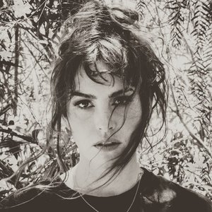 Avatar für Emma Ruth Rundle