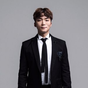Kim Shin-Eui 的头像