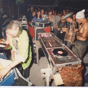 DJ Dano & Liza 'n' Eliaz 的头像