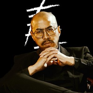 Pandji Pragiwaksono 的头像