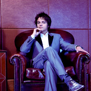 Jamie Cullum photo provided by Last.fm