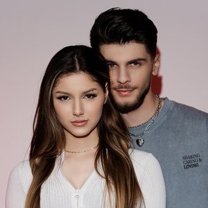 Mia & Darko 的头像
