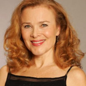 Maureen Moore 的头像