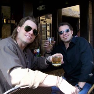 Bihlman Brothers 的头像