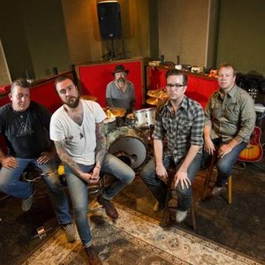 J. Charles and The Trainrobbers 的头像