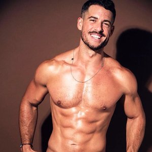 Anthony May 的头像