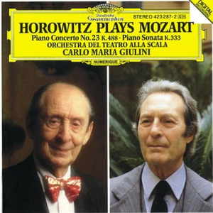 Horowitz plays Mozart cover