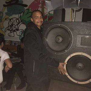 SLAUSON MALONE 1 的头像