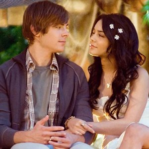 Zac Efron, Drew Seeley & Vanessa Hudgens 的头像