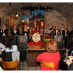 Avatar for Swiss Yerba Buena Creole Rice Jazz Band