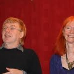 Peta Webb & Ken Hall 的头像
