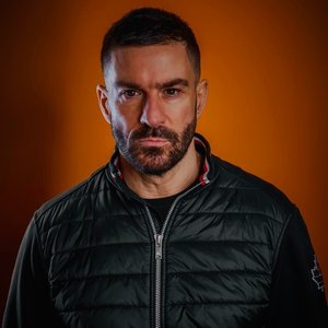 Lee Butler 的头像