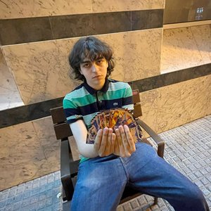 Lil Jewish için avatar