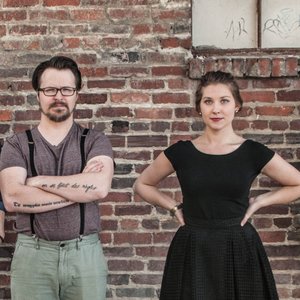 Adrian + Meredith 的头像