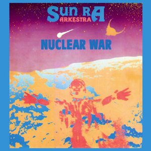 “Nuclear War”的封面