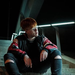 Young Richie Rich 的头像