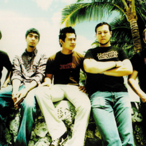 Glasseater photo provided by Last.fm