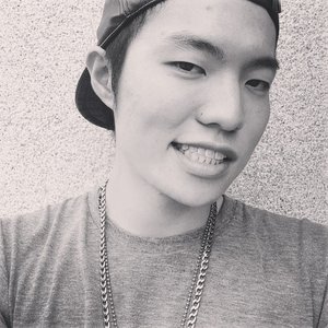 Young Lion 的头像