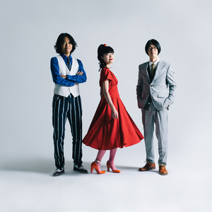 Tricolor photo provided by Last.fm