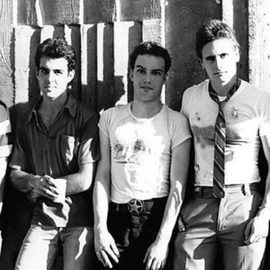 Dead Kennedys 的头像