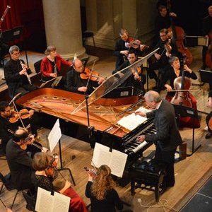 London Mozart Players, Matthias Bamert 的头像