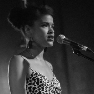 Silent Poets Feat. Leila Adu 的头像
