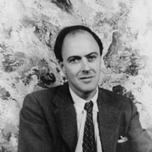 Roald Dahl photo provided by Last.fm