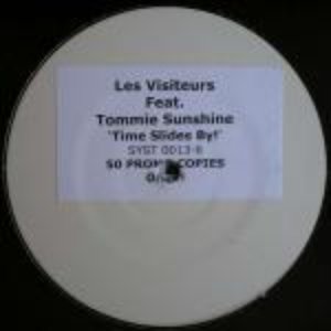Les Visiteurs feat. Tommie Sunshine 的头像