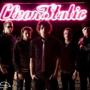 Clear Static のアバター